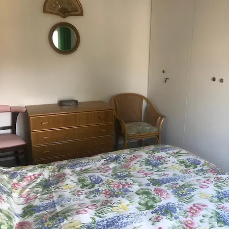 Semesterbostad Recently Renovated Beachfront Retreat In *