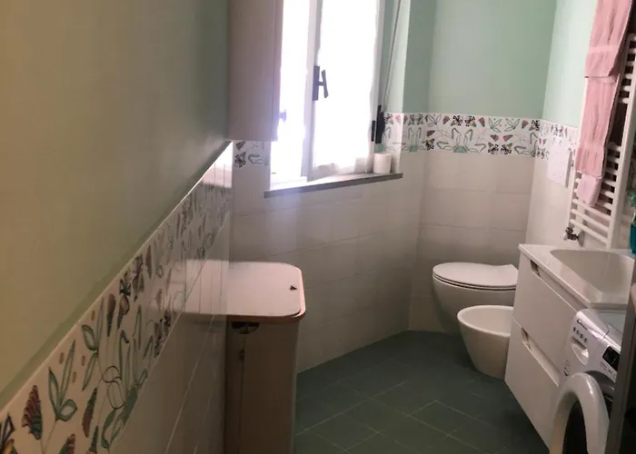 בית נופש Recently Renovated Beachfront Retreat In