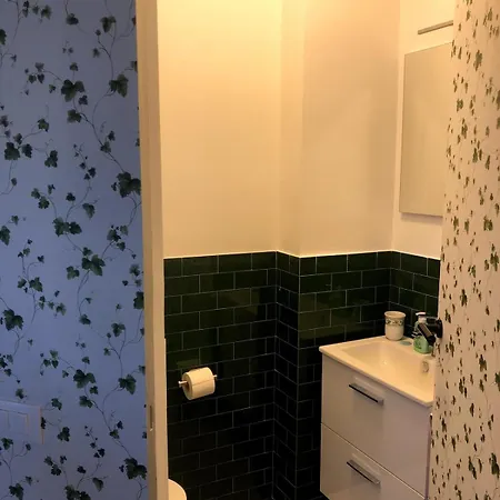 Recently Renovated Beachfront Retreat In *